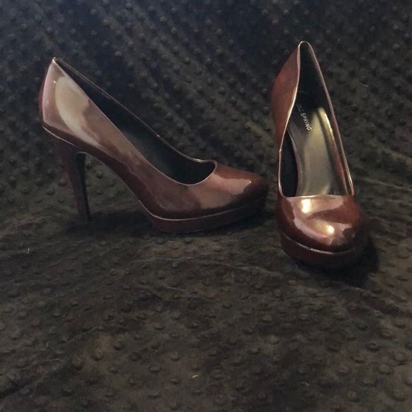 Call it spring heels - Picture 2 of 3